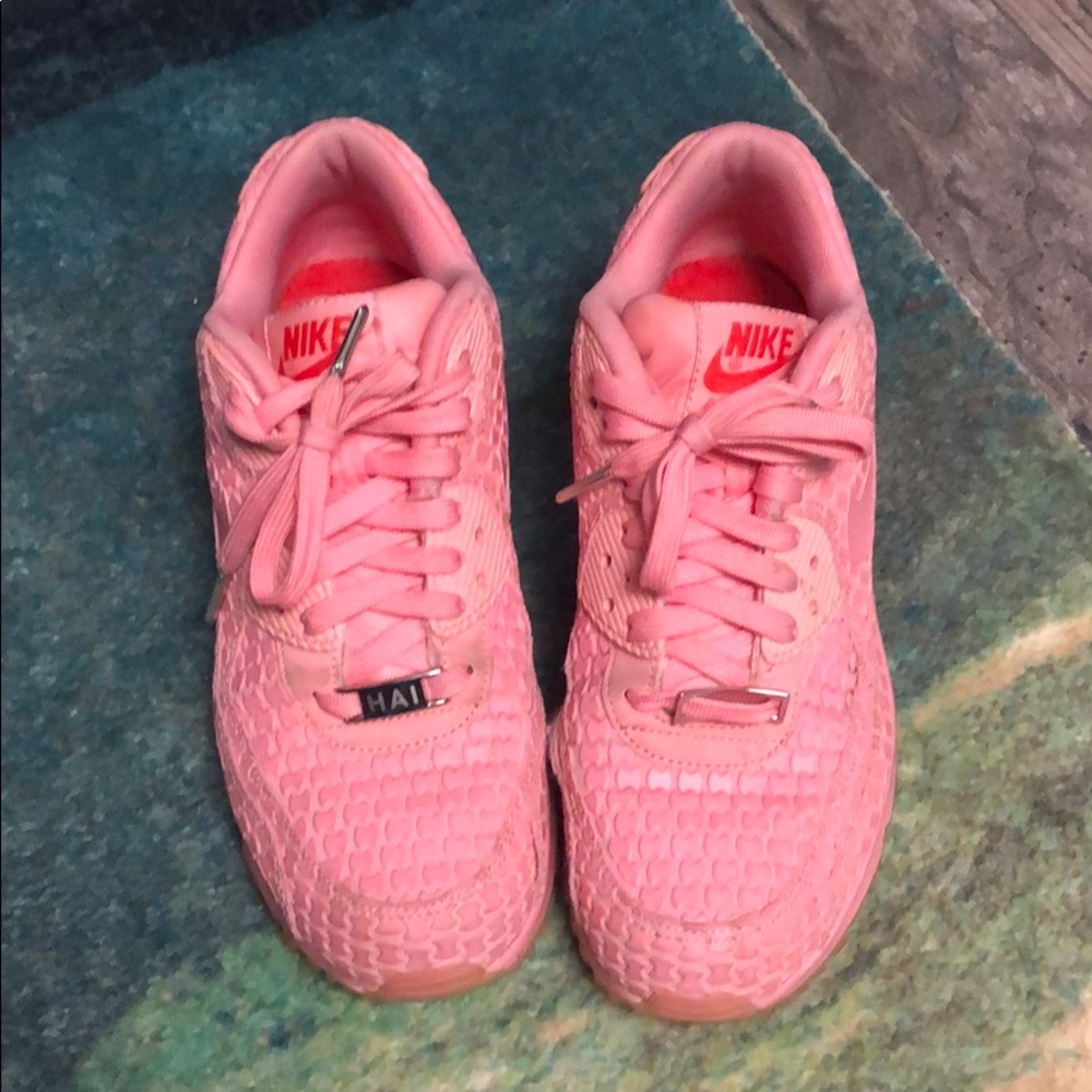 Limited Edition Nike Shanghai Air Max